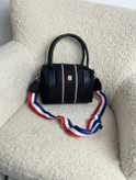 کیف tommy